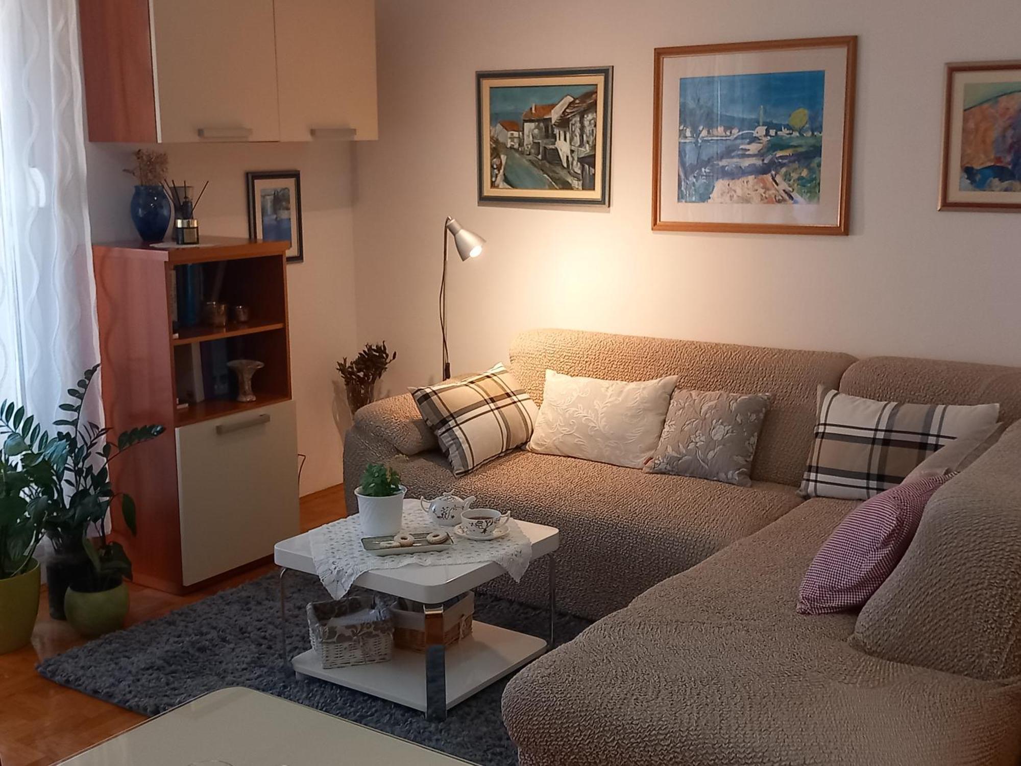 Apartment Harmony - Pleasant And Comfortable Place With A Balcony And A Secured Garage Split Exteriör bild