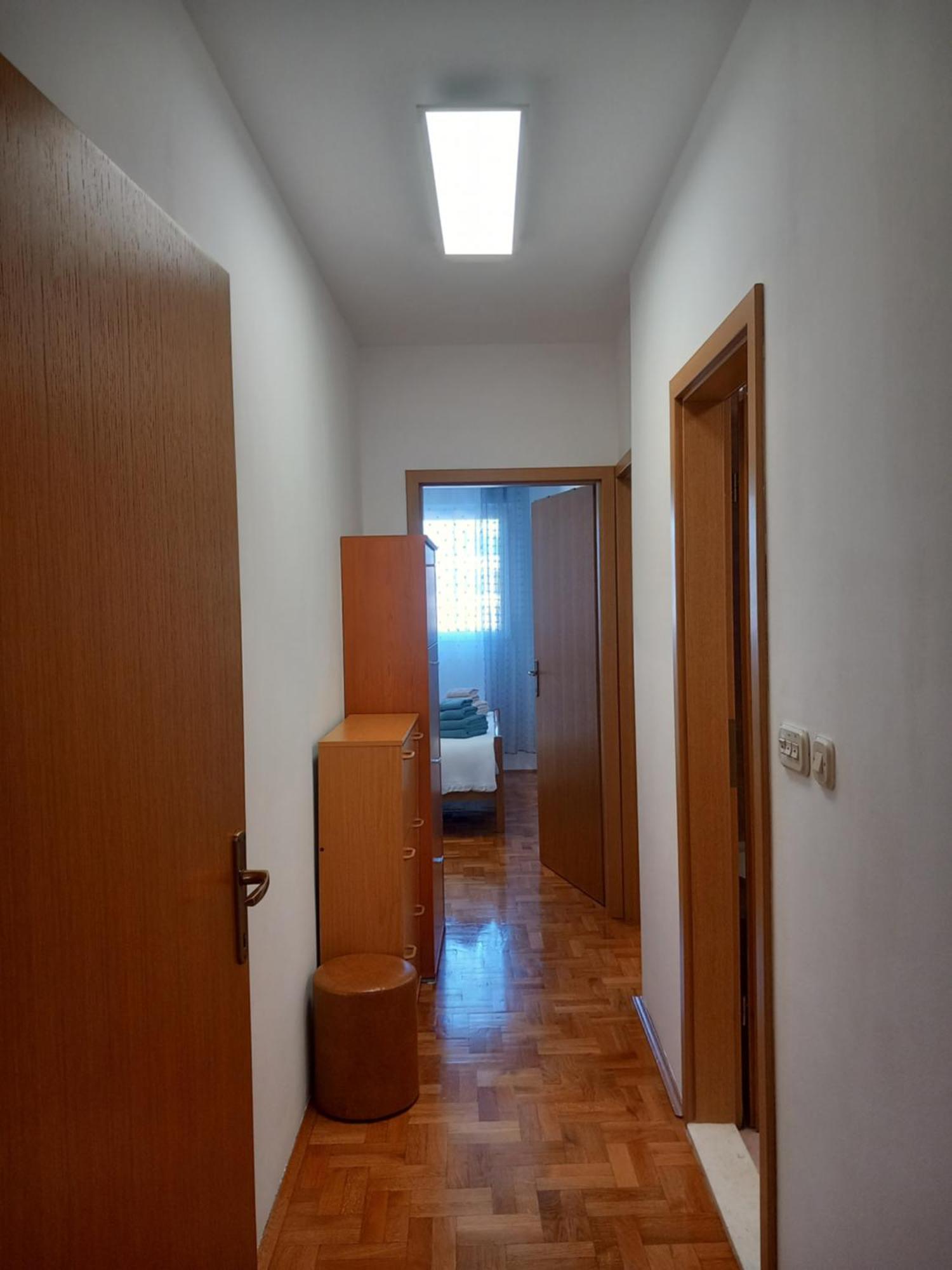 Apartment Harmony - Pleasant And Comfortable Place With A Balcony And A Secured Garage Split Exteriör bild
