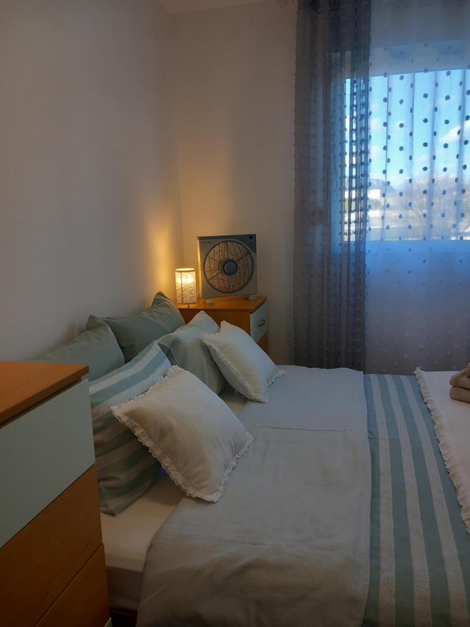 Apartment Harmony - Pleasant And Comfortable Place With A Balcony And A Secured Garage Split Exteriör bild